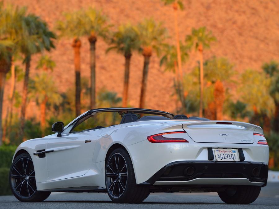  Aston Martin Vanquish Volante 2013 года  (NA) (фото 9 из 36)